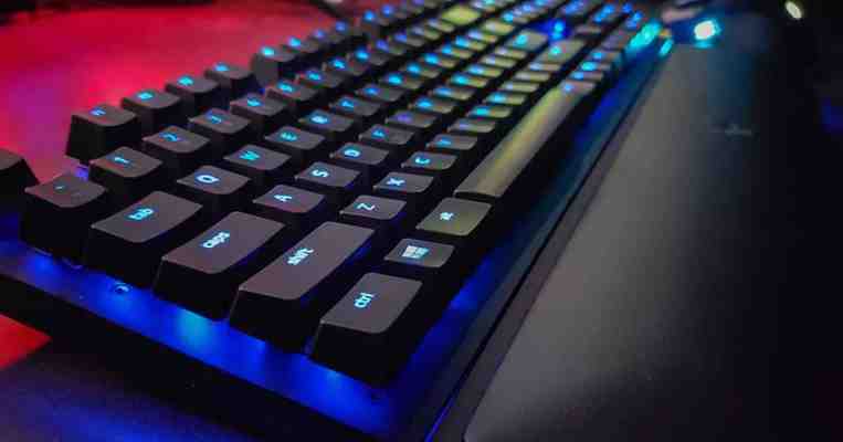 Logitech, Razer o Corsair, ¿quién tiene los mejores teclados mecánicos?